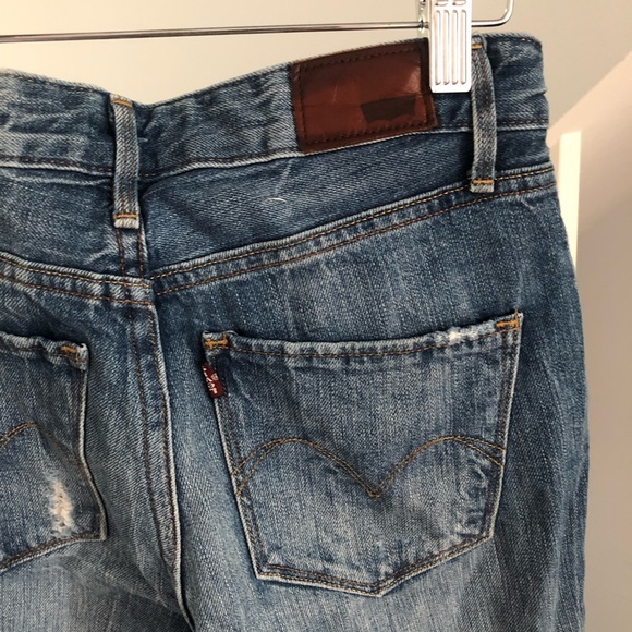 Levi’s Premium Denim High Rise Skinny Jeans - Picture 2 of 3